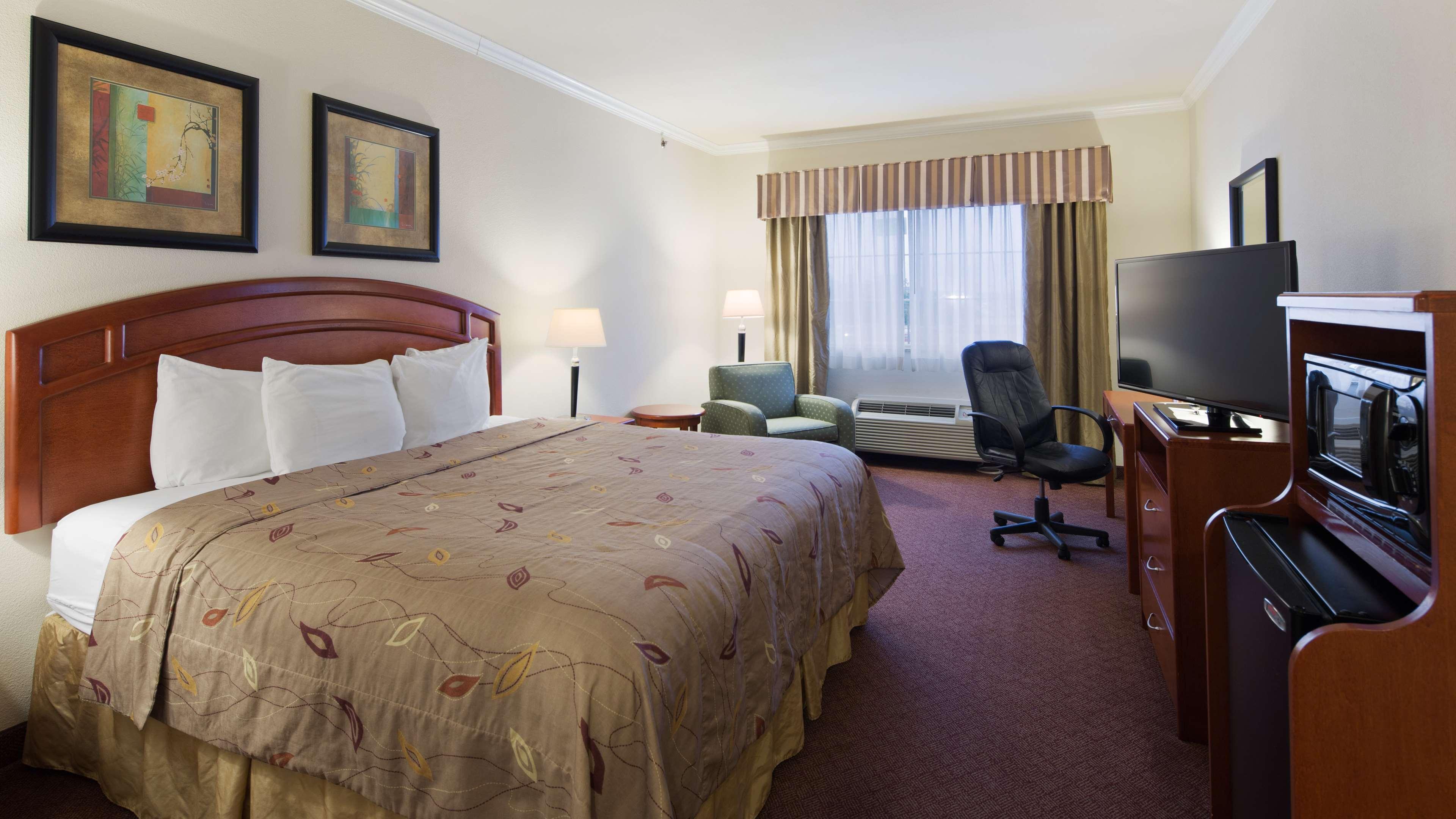 Best Western Inn & Suites Cleveland Exteriér fotografie